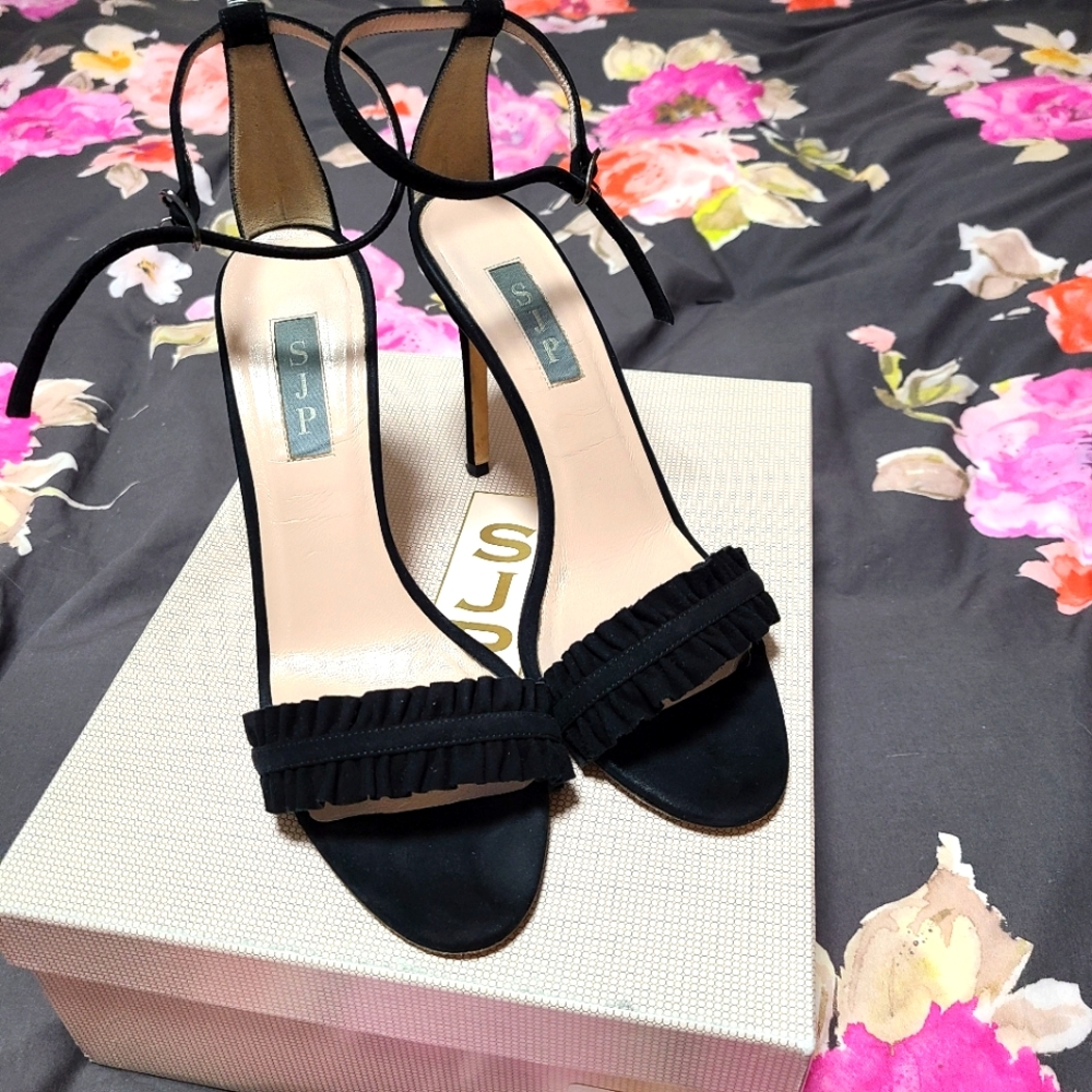The Jessa Strappy Heel